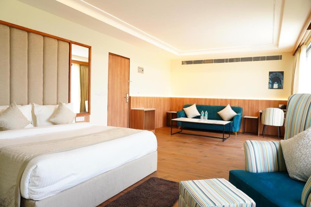 Cilantro Comfort Jaipur Buitenkant foto