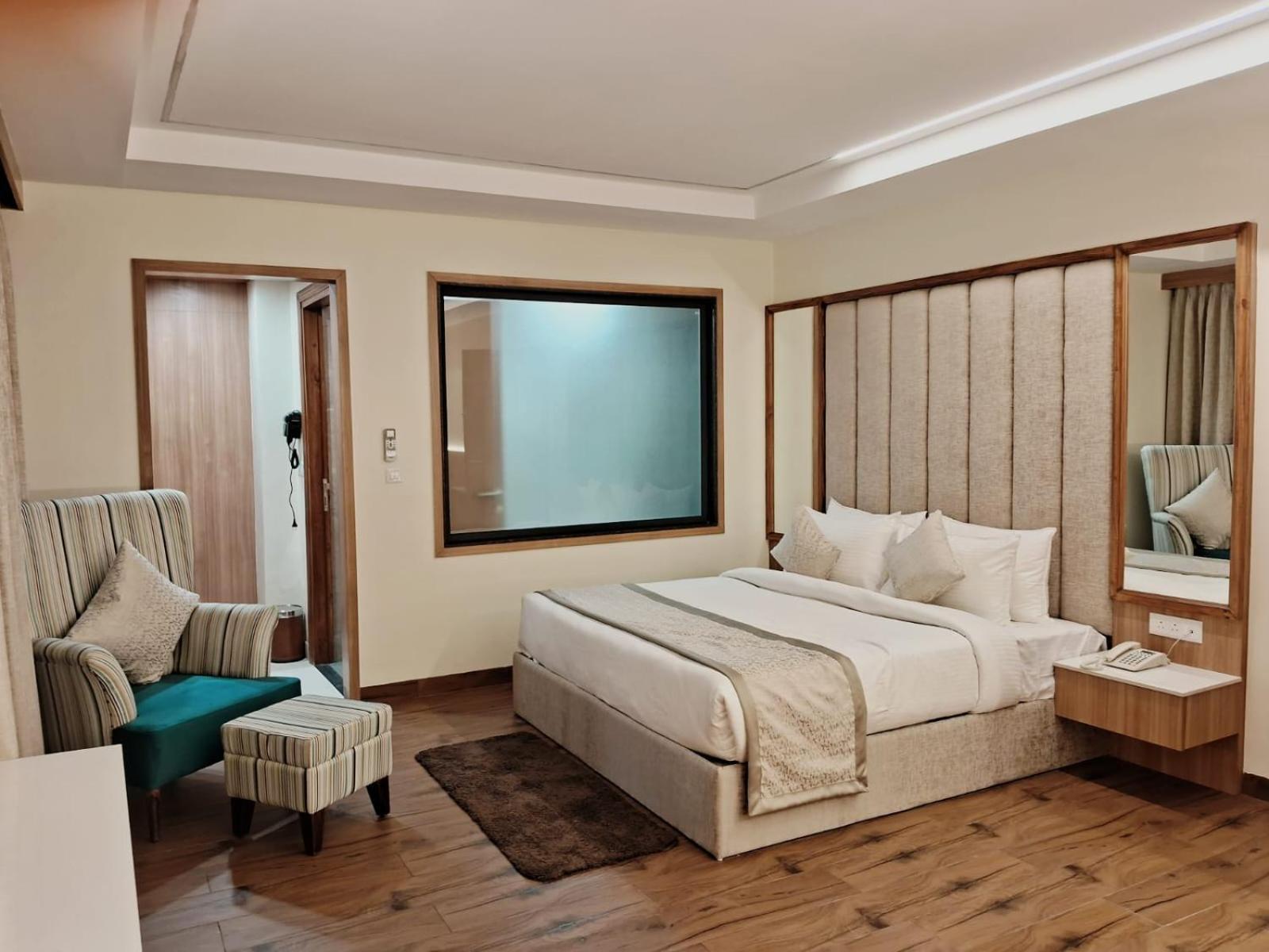 Cilantro Comfort Jaipur Buitenkant foto